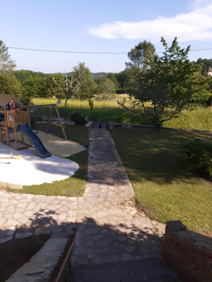 Gite "Las Casitas Du Lot" Dans Le Perigord Frayssinet-le-Gelat Bagian luar foto